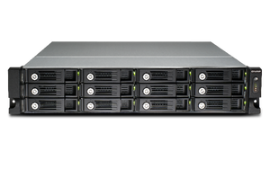 QNAP TVS-871U-RP (TVS-871U-RP-i3-4G) (Core i3, 4GB, QTS 4.1)